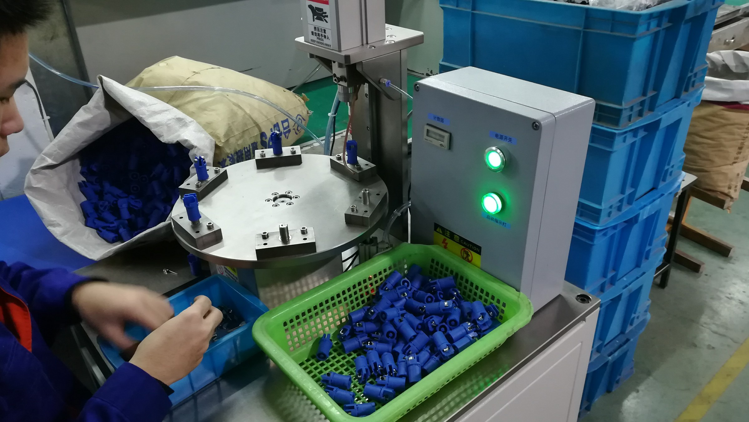 小型裝配鉚壓機